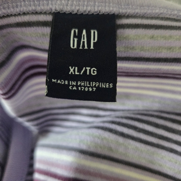 ⭐️GAP Purple Striped Top Size XL - Picture 5 of 5